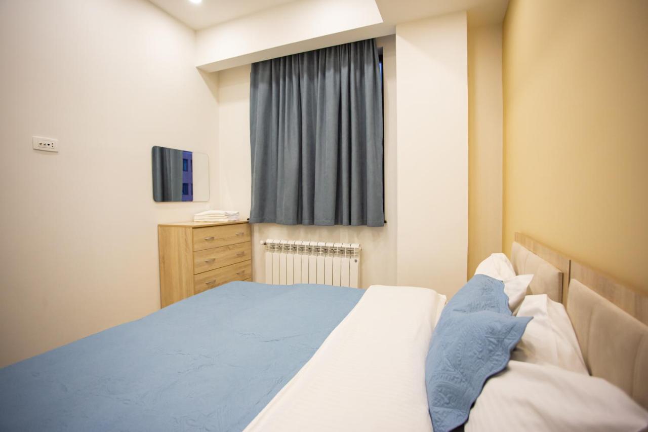 Fantastic Apartments Near Republic Square, Perfect Location, Mystreet Company Ereván Exterior foto